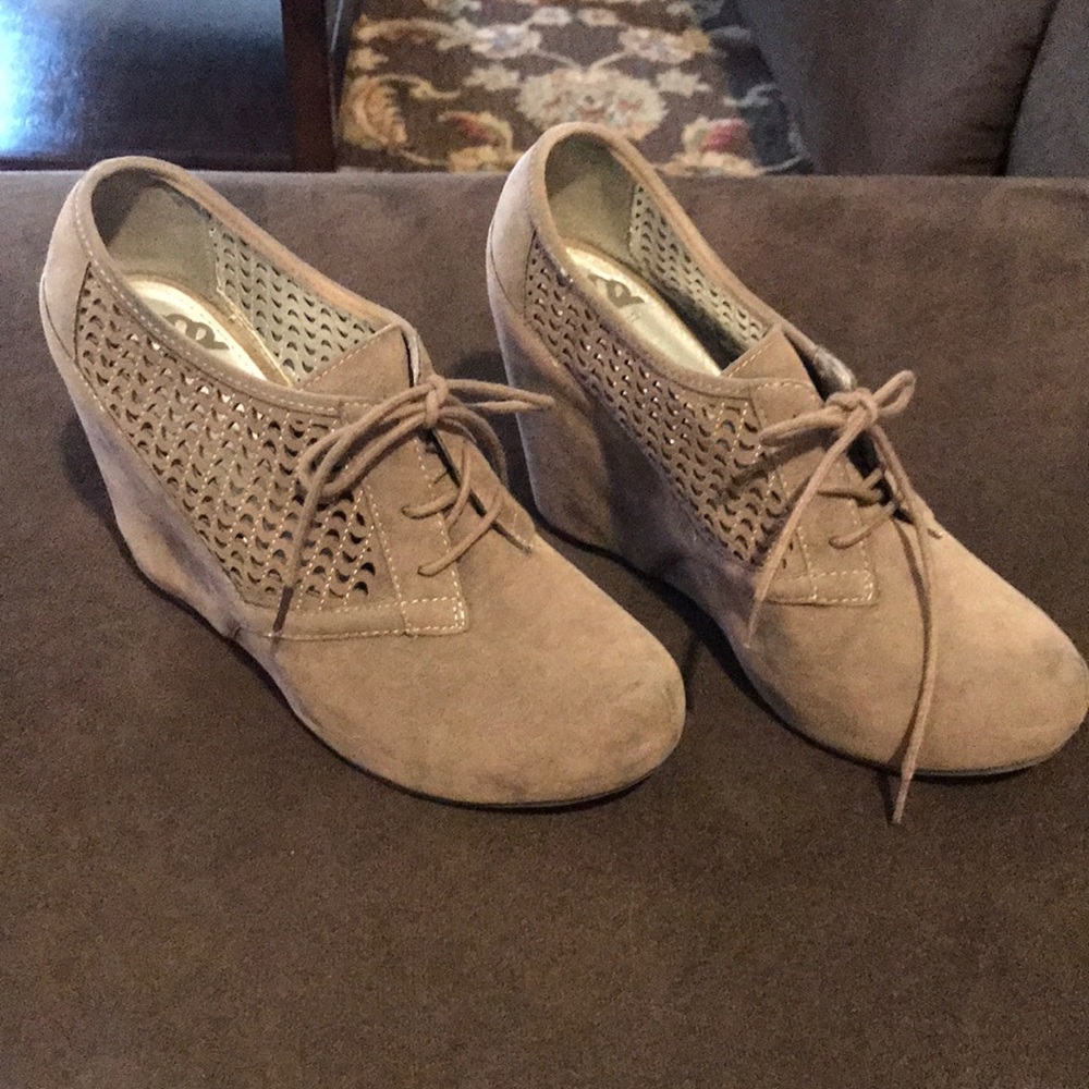 Tan wedge booties